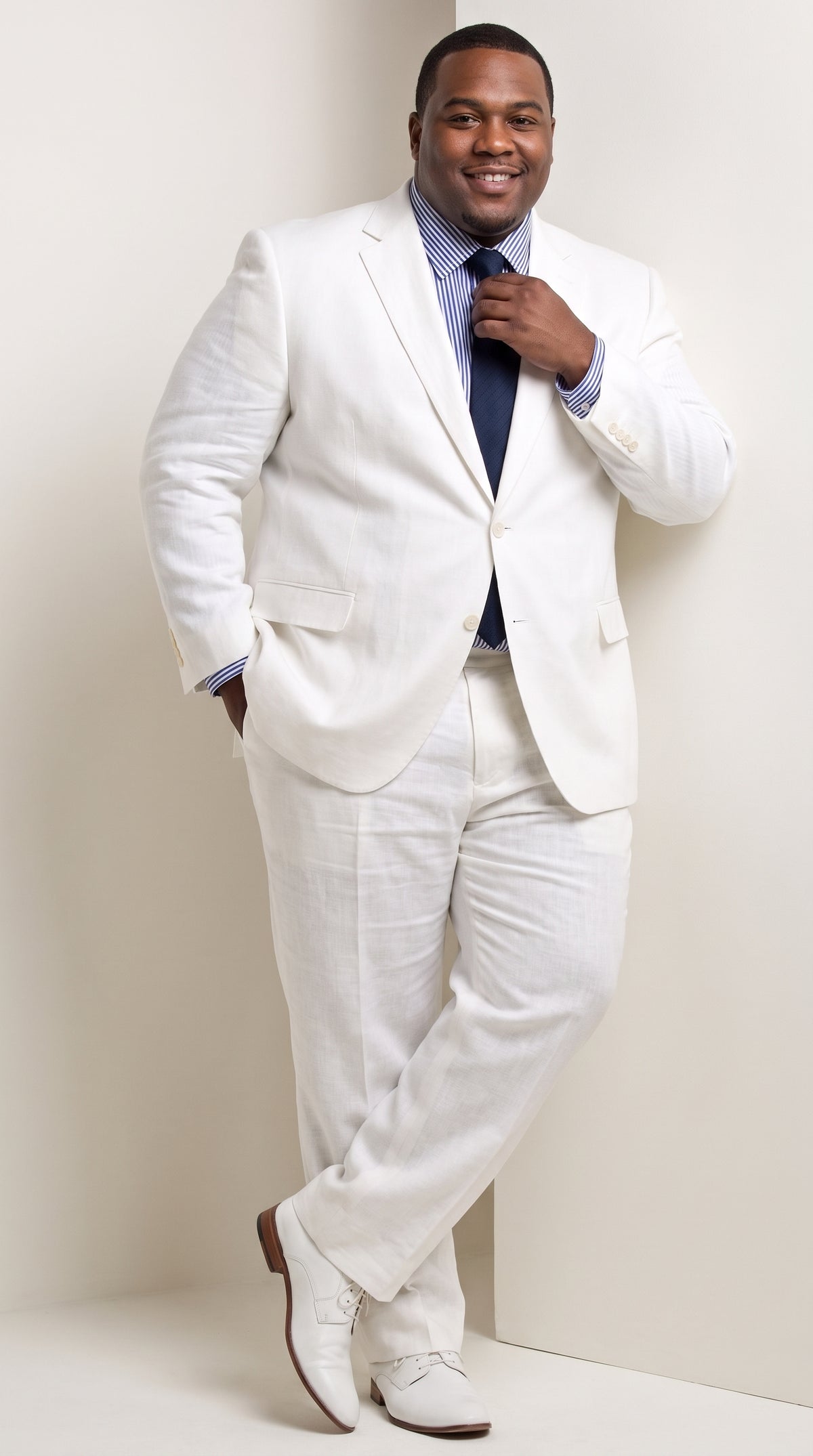 Men’s Big & Tall White Linen Suit – 2 Piece 2-Button Summer Wedding & Beach Suit with Tapered Pants