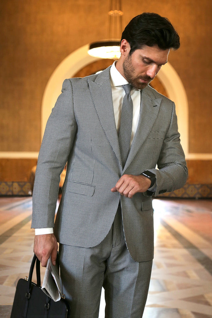 Mens Slim Fit Houndstooth Peak Lapel 2pc Suit by USA Men's Outlet