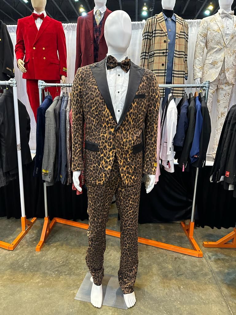 Mens Leopard Print Tuxedo with Black Satin Lapel and Bow Tie – Bold An