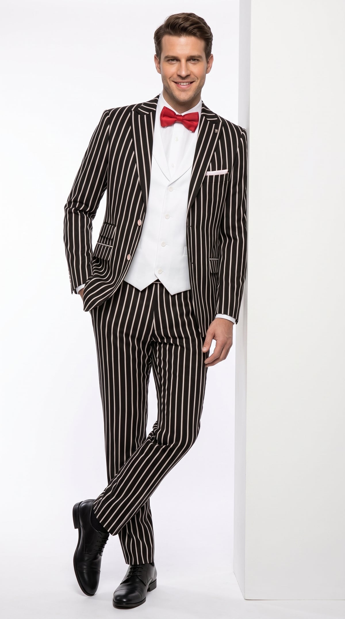 1920s Men’s Black Bold Pinstripe 3 Piece Gangster Suit – Vested Vintage Wedding & Formal Suit