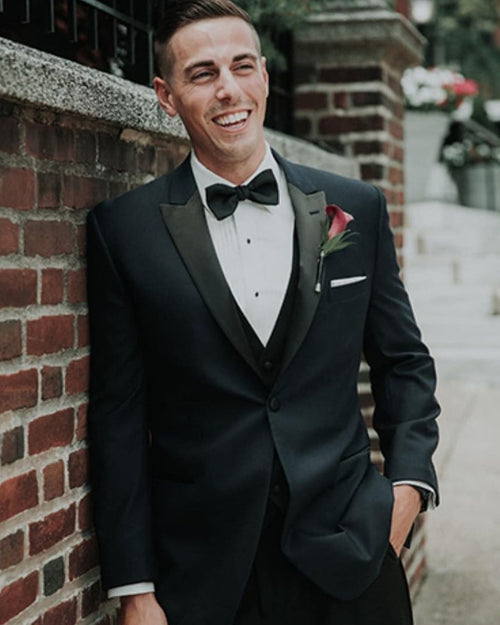 Black prom tuxedo