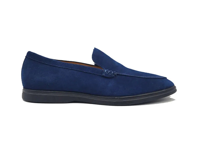 Carrucci Supple Suede Loafer