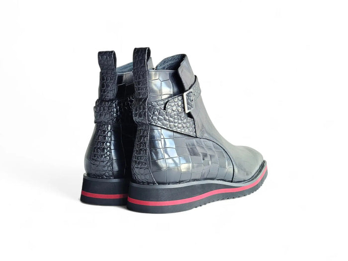 Carrucci Vesper Cross Strap Buckle Boot