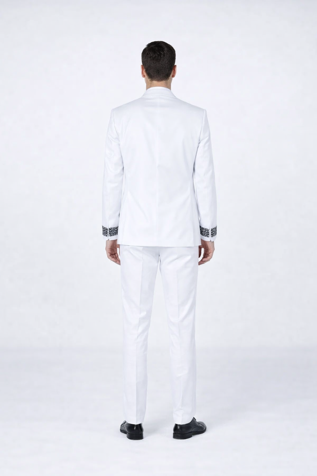 Men’s Designer White Peak Lapel Tuxedo with Stones – 4-Piece Set