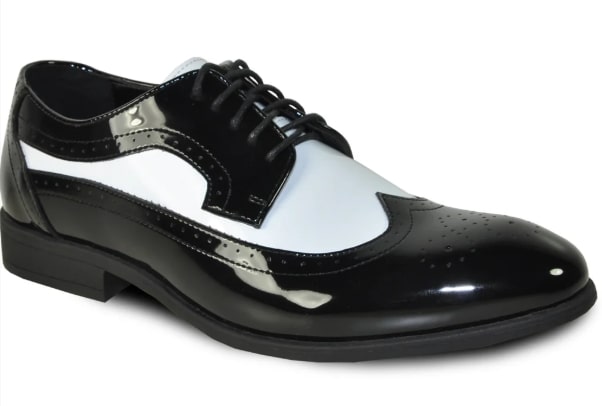 Giorgio Venturi Wingtip Leather Dress Shoes