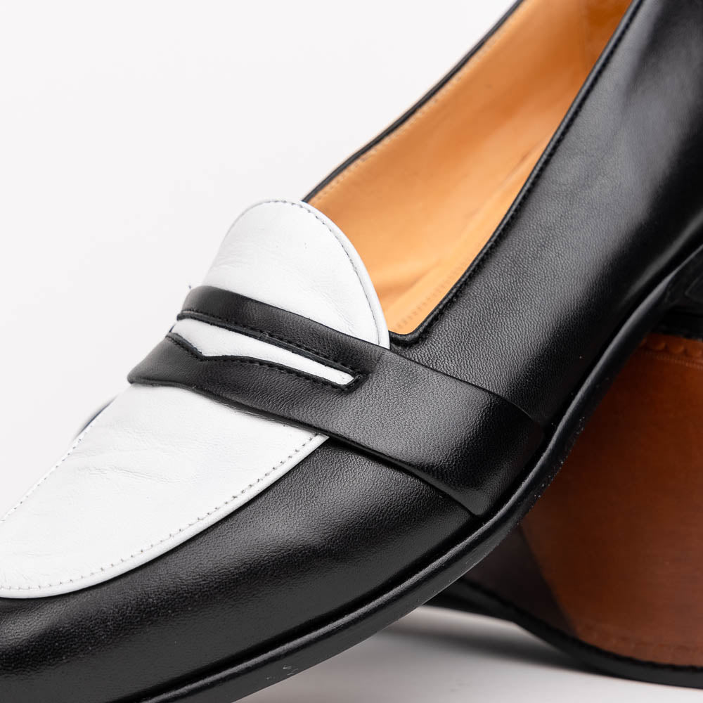 Zelli Alba Calfskin Spectator Penny Loafers in Black and White