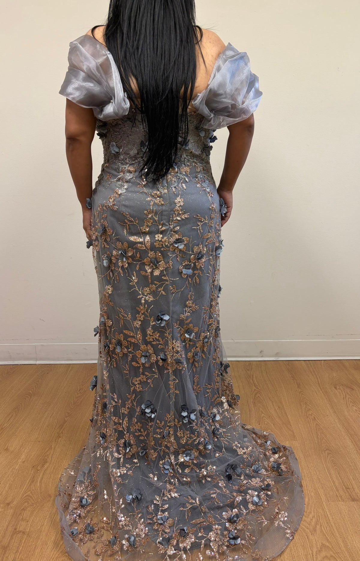 Off Soulder 3D Floral Applique Red Carpet Dress-New Collection