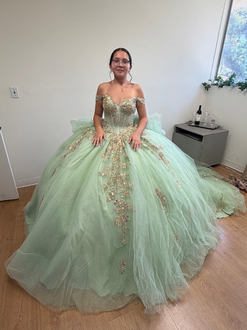 Quinceanera Dress Sweetheart Ruffles Sequin Prom Gown Germoso vestido - Vestidos de 15 años LK272