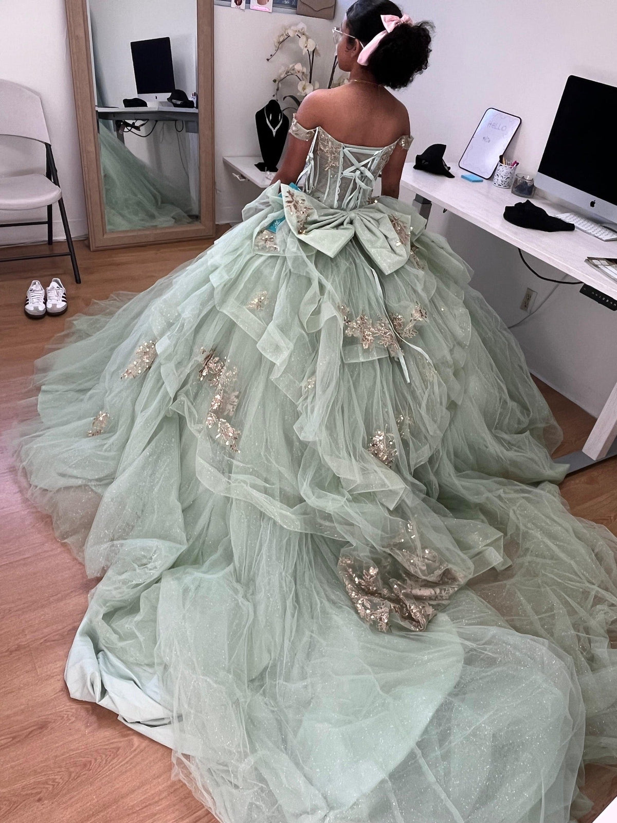 Quinceanera Dress Sweetheart Ruffles Sequin Prom Gown Germoso vestido - Vestidos de 15 años LK272