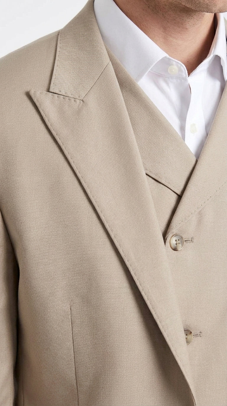 Tiglio Rosso Men’s Tan 3-Piece Italian Wool Suit – Classic Fit Peak Lapel Suit with Double-Breasted Vest and Pleated Wide-Leg Pants