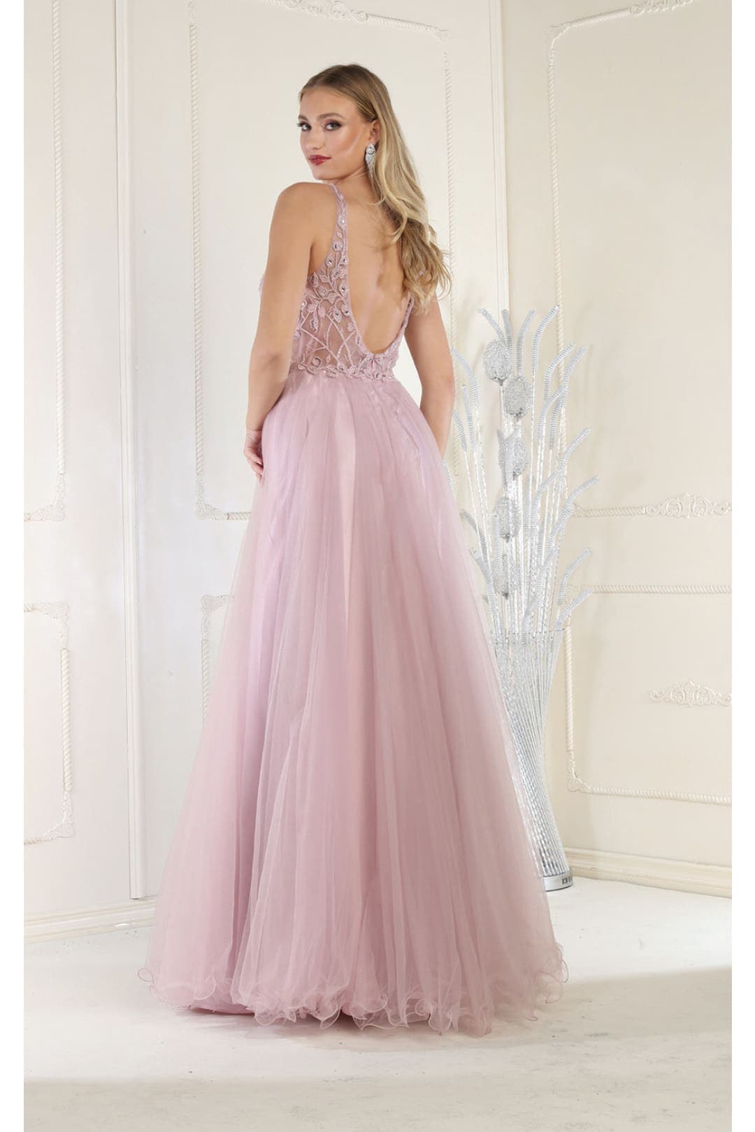 Embroidered A-line Prom Dress Sleeveless V-Neck Evening gown