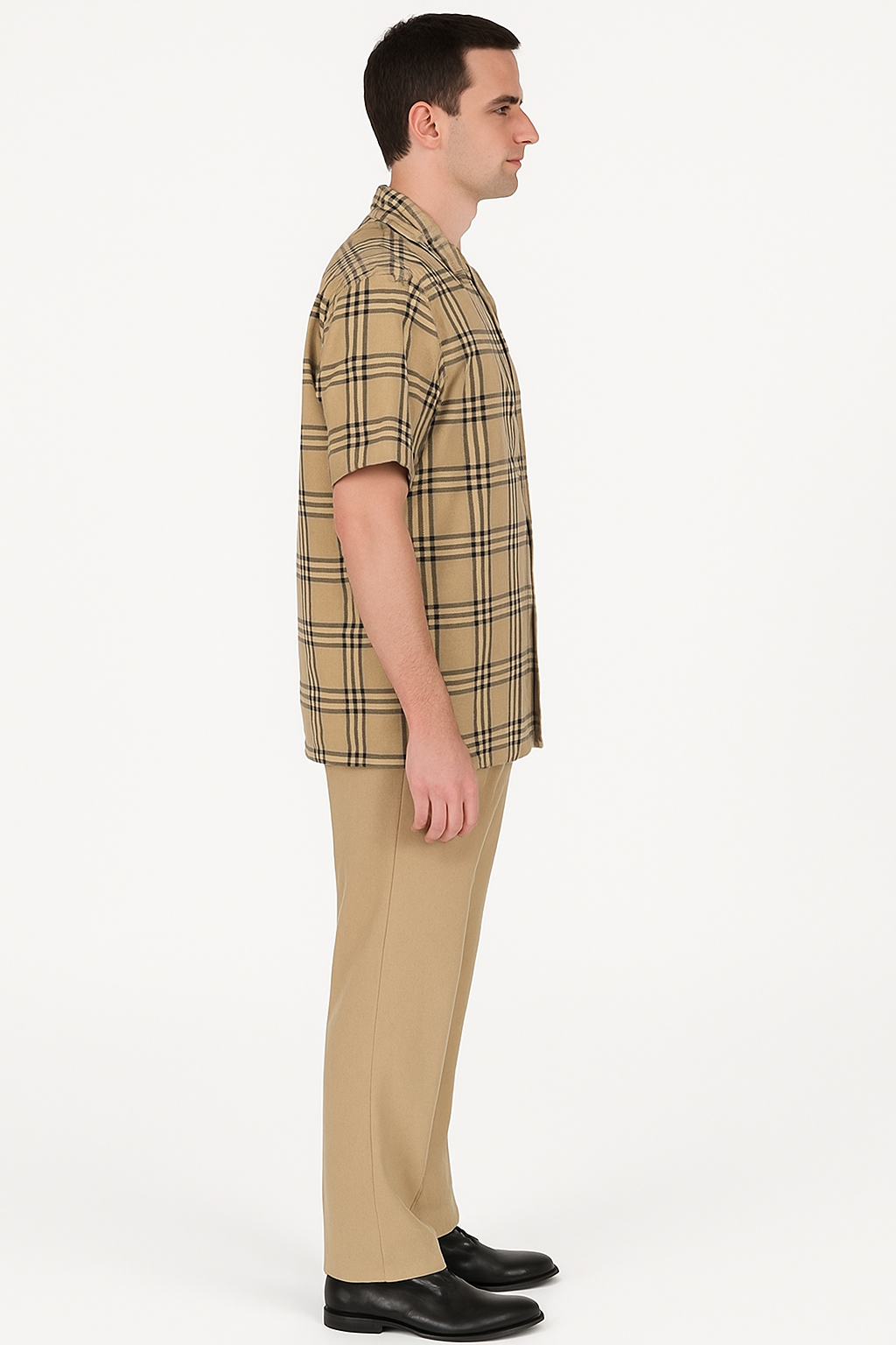 Men’s Beige Plaid Short Sleeve Shirt – Casual Summer Wear