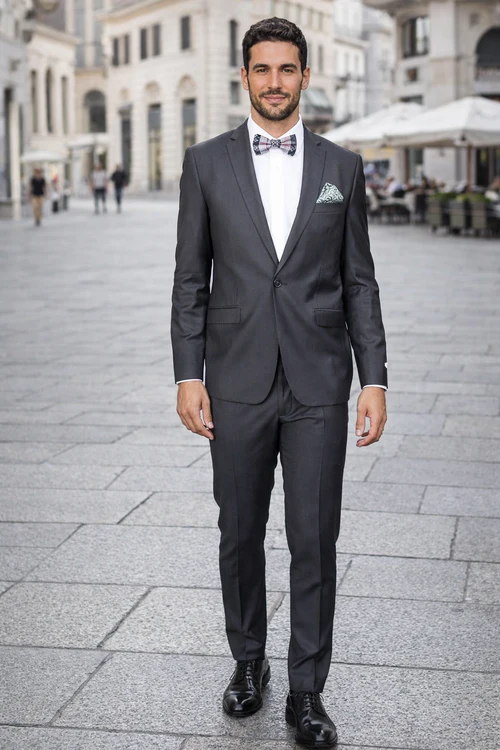 Rossiman Men’s Slim Fit Gray Wool Suit - 1-Button Peak Lapel Jacket & Tapered Low-Rise Pants - Italian Tailored 3-Piece Luxury Suit by USA Men's Outlet