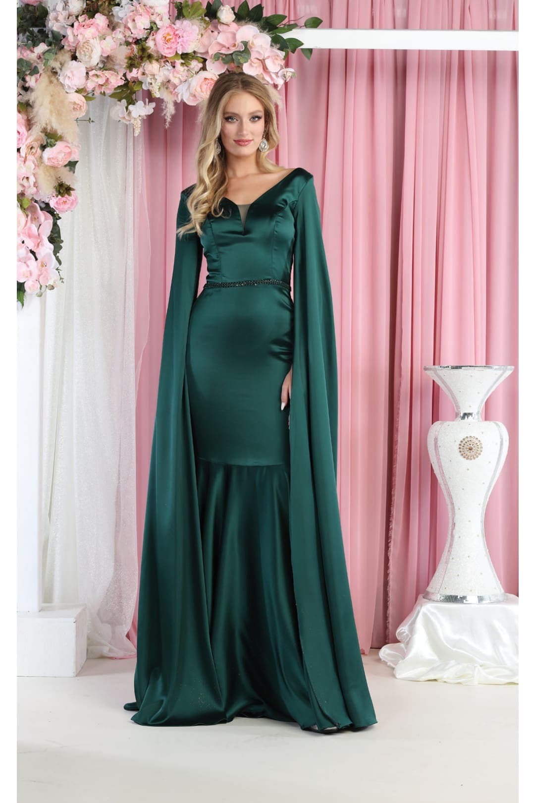 V-Neck Cape Sleeve Mermaid Formal Evening Dress