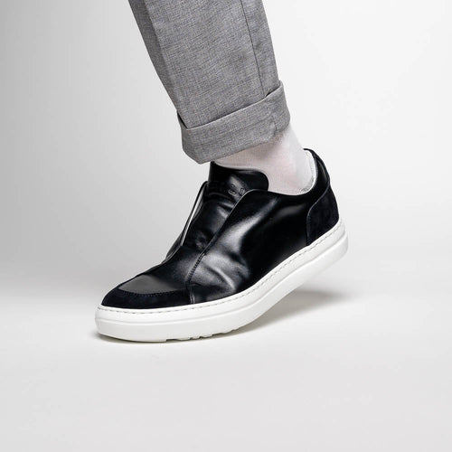 Zelli Spettacolare Calfskin & Suede Slip-On Sneakers in Black