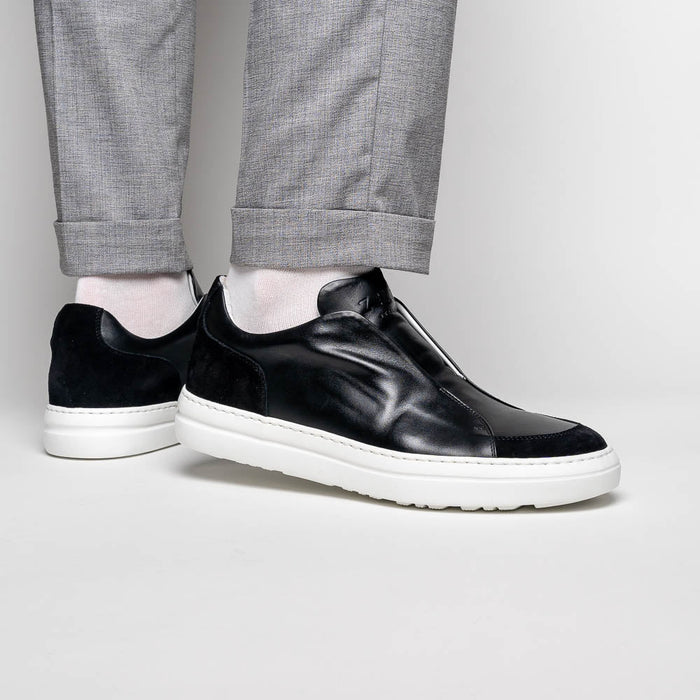 Zelli Spettacolare Calfskin & Suede Slip-On Sneakers in Black