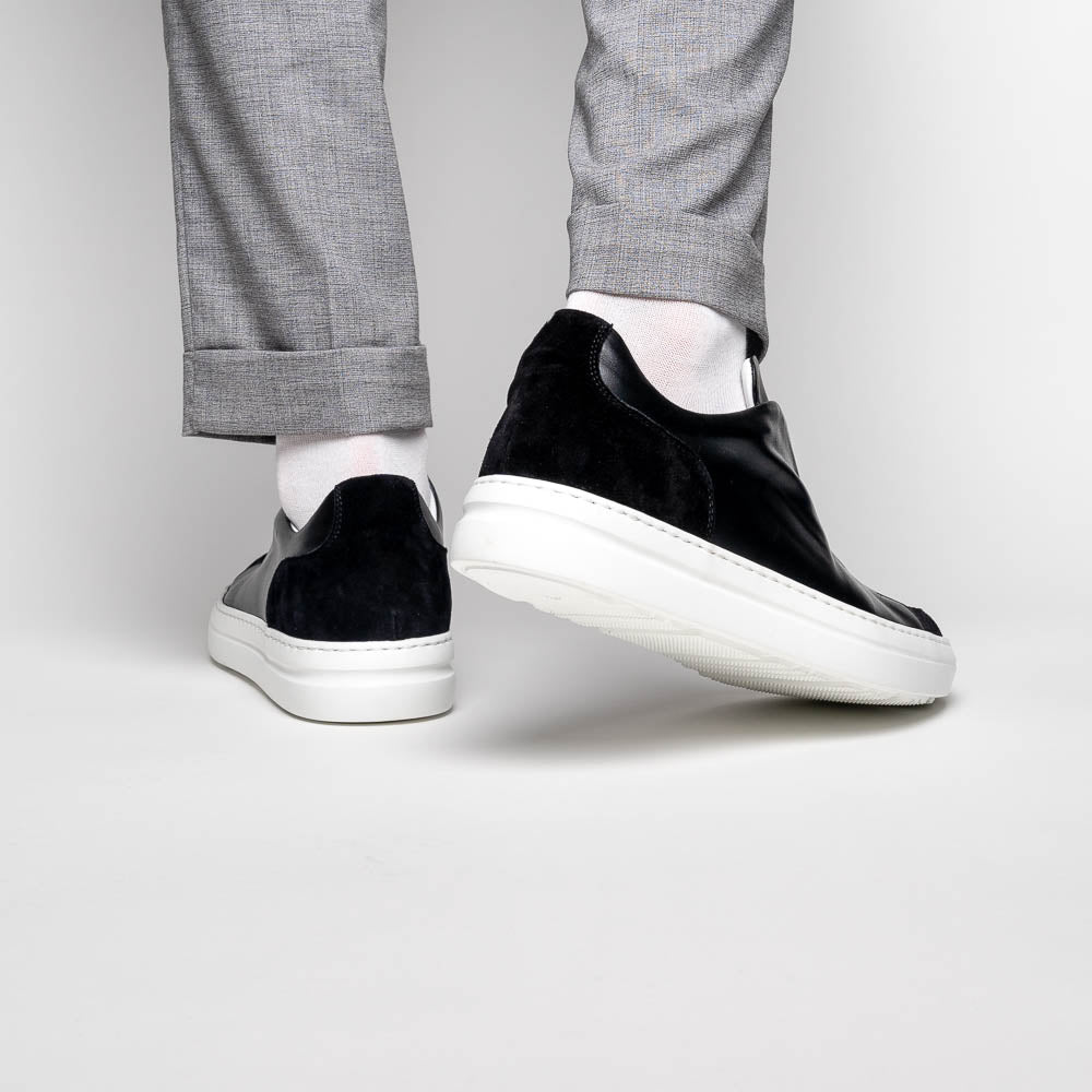 Zelli Spettacolare Calfskin & Suede Slip-On Sneakers in Black