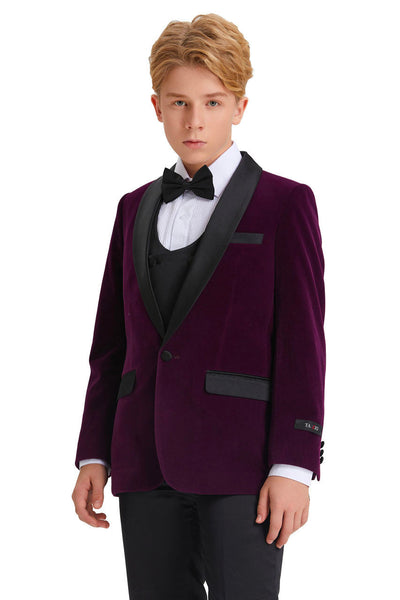 Dapper Elegance: Jayden Velvet Tuxedo for Boys