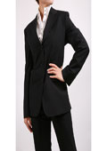 personality-women-suit